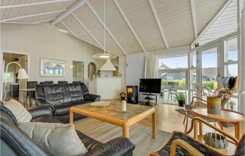  Holiday Home Nordborg 18 With Hot Tub in Nordborg Kommune
