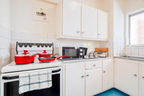 Impala Holiday Flats & Apartments in South Beach