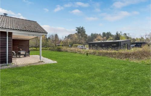 Nice Home In Ebeltoft With Kitchen