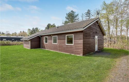 Nice Home In Ebeltoft With Kitchen