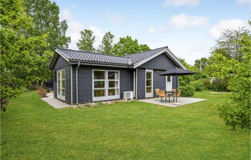 Awesome Home In Glesborg With Wifi