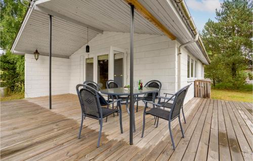  Lovely Home In Rødby With Wifi in Rødby