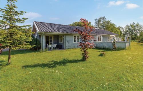 Beautiful Home In Store Fuglede With Kitchen