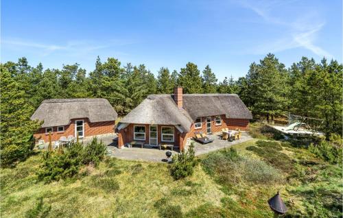 Stunning Home In Blvand With 3 Bedrooms, Sauna And Wifi