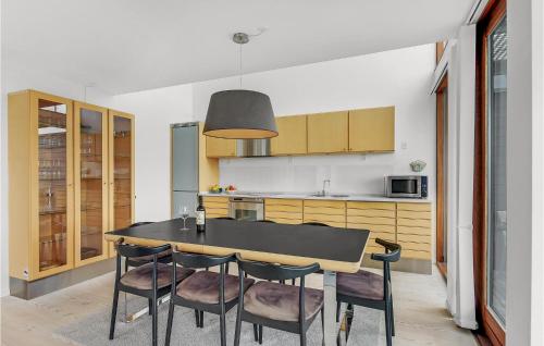 Kitchen, Holiday Home Vestergade Iv in Romo Kirkeby
