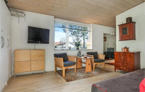  Cozy Apartment In Sæby With Wifi in Sæby