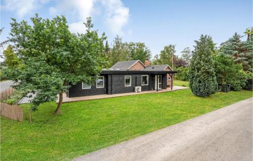 Nice Home In Knebel With 4 Bedrooms And Wifi