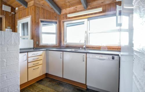  Beautiful Home In Fjerritslev With Sauna, Wifi And Indoor Swimming Pool in Torup Strand