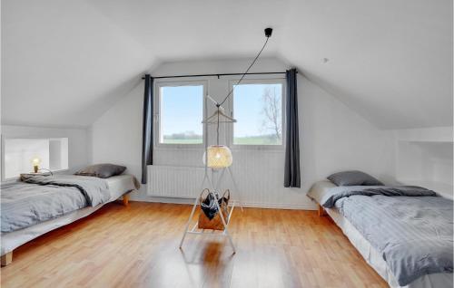 4 Bedroom Beautiful Home In Snder Stenderup