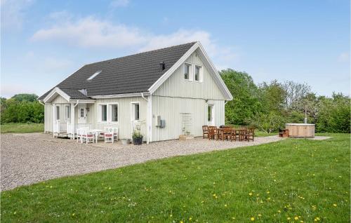  Beautiful Home In Sønder Stenderup in Sønder Stenderup