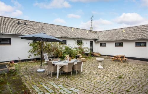 Exterior view, Beautiful Home In Allinge With Wifi in Tejn