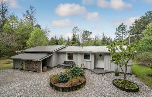 3 Bedroom Stunning Home In Hadsund in Hadsund