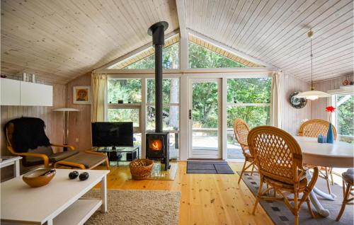 Kitchen, One-Bedroom Holiday Home In Ebeltoft in Ebeltoft