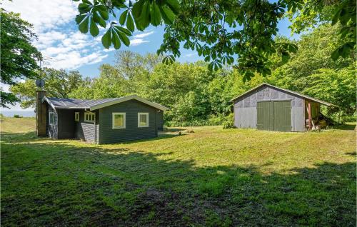 Cozy Home In Faaborg With Wifi