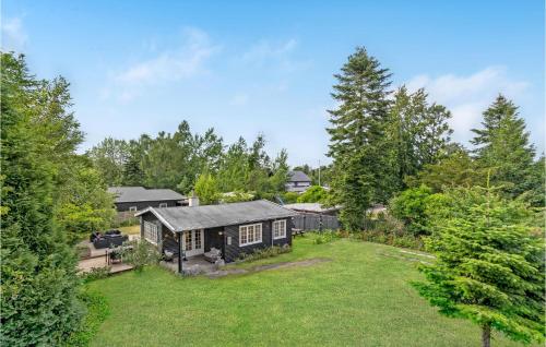  2 Bedroom Cozy Home In Væggerløse, Ferienwohnung in Bøtø By