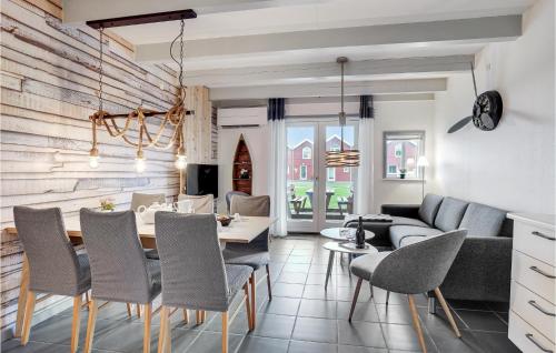  Lovely Apartment In Hadsund With House Sea View in Hadsund