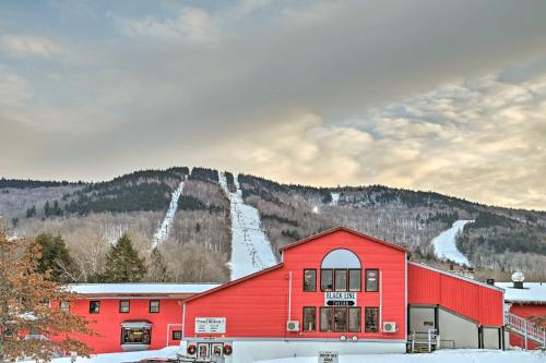 Vermont Ski Chalet about 5 Mi to Magic Mountain