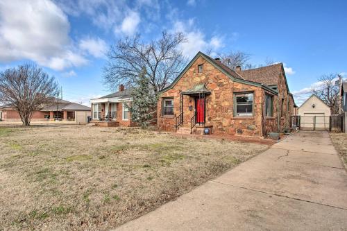 Pet-Friendly OKC Home with Yard about 5 Mi to Dtwn!