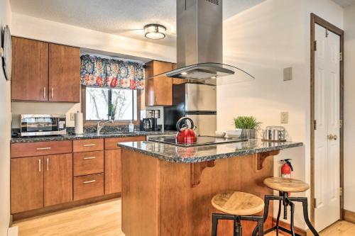 Hartford Escape with Fire Pit about 3 Mi to Ski and Golf! in Quechee