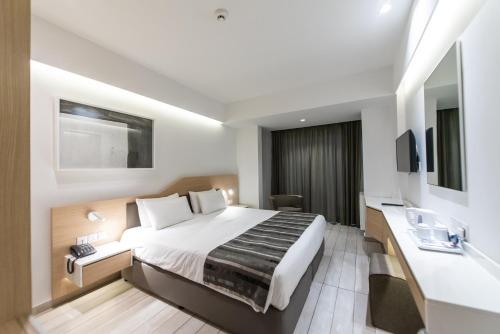 Evalena Beach Hotel in Protaras