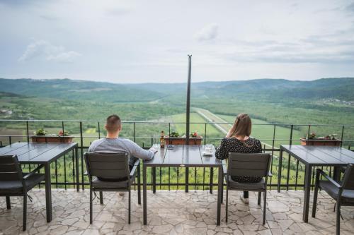 Erkély/terasz, Villa Borgo B&B in Motovun
