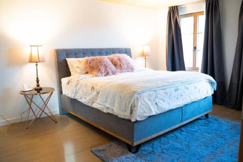  Traumwohnung auf kleiner Pferdefarm in Thun