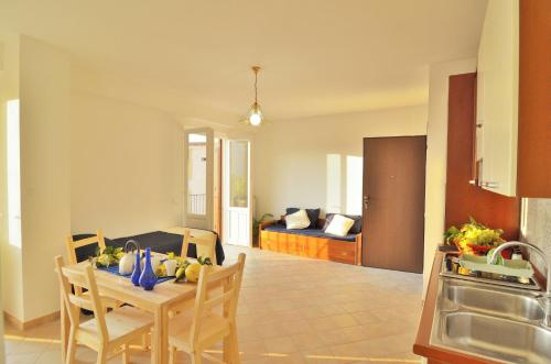 Superior Apartment with Sea View image 7