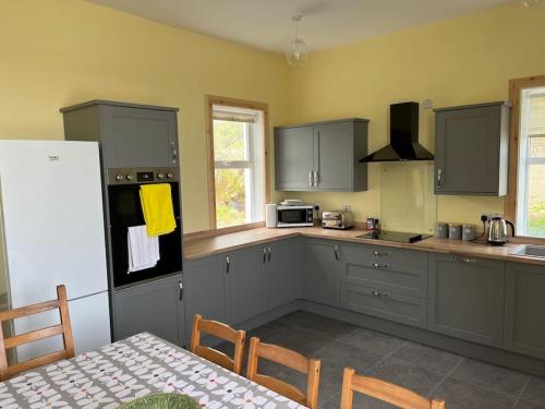 Bixter House - a spacious self-catering property in Шетланд