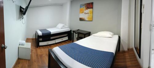 Hotel Travelers Sport - image 5