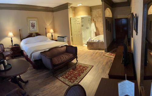 Mario's International Spa, Hotel & Restaurant – Aurora, OH