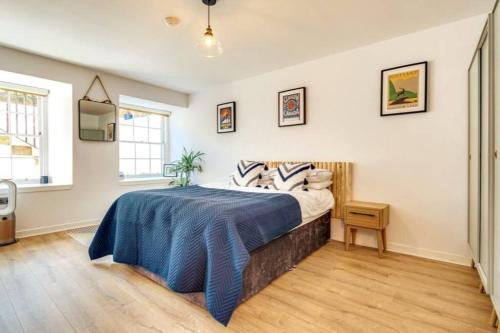 Picture of Lovely 2 Bedroom Garden Flat In Trendy West End