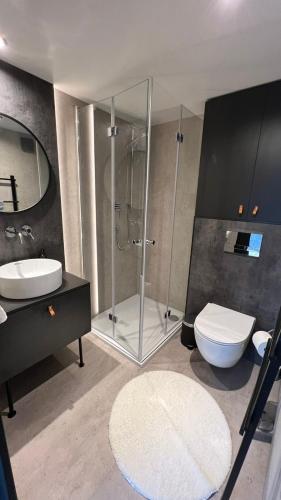 Vòi sen, Hvítuborgir (Hvituborgir) in Hveragerdi