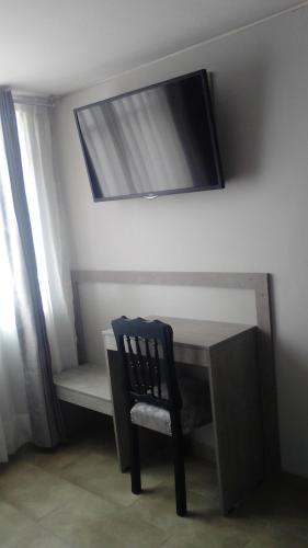 Double Room image 2