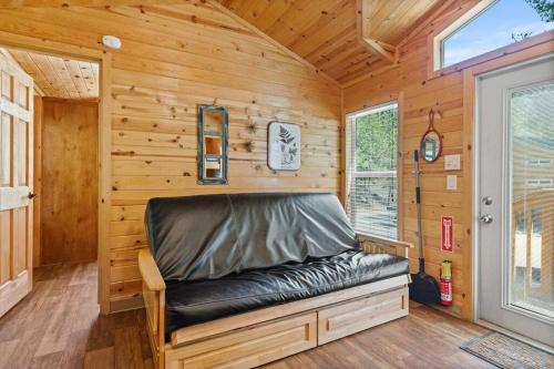 Adorable little cabin #26