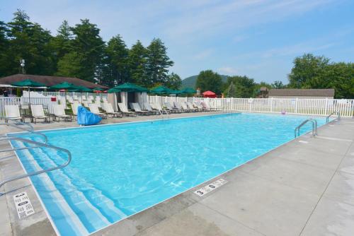 Lake George Escape in Warrensburg, USA