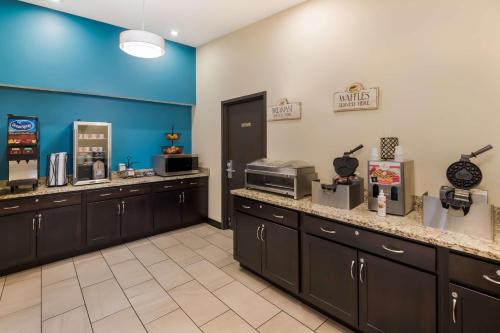 SureStay Plus Hotel by Best Western Jasper in Jasper, USA