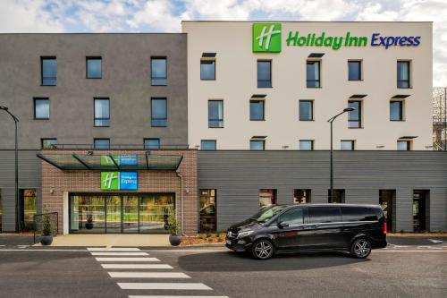 . Holiday Inn Express - Marne-la-Vallée Val d'Europe by IHG