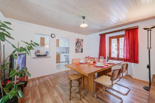  Casa Traversi - Happy Rentals, Pension in Cevio bei San Carlo