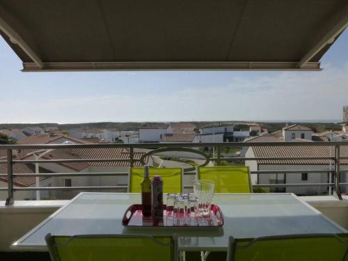 Appartement Saint-Gilles-Croix-de-Vie, 2 pièces, 4 personnes - FR-1-224-587 - Location saisonnière - Saint-Gilles-Croix-de-Vie