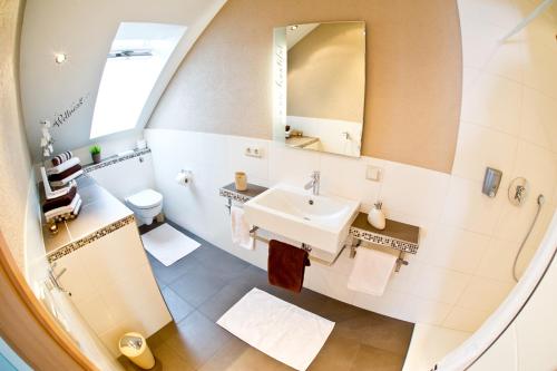 Bathroom, Komfort-Ferienwohnungen Horster in Bensheim