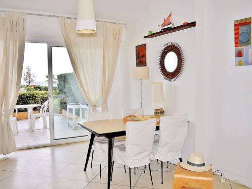 Appartement Le Lavandou 2 pièces 4 personnes - FR-1-251-210 - image 12