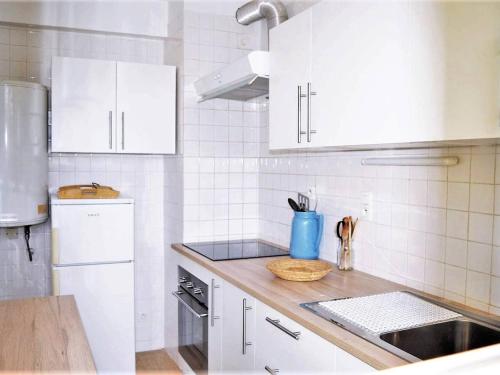 Appartement Le Lavandou 2 pièces 4 personnes - FR-1-251-210 - main image