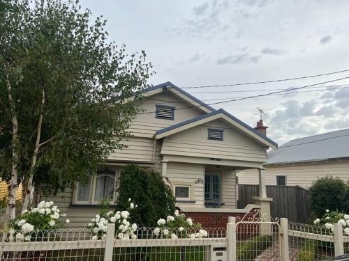 Beachside Home in Rippleside, Geelong