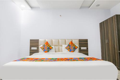 FabHotel Galaxy view