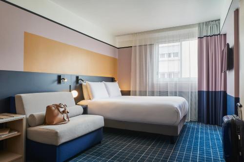 Mercure Paris 15 Porte de Versailles - image 2