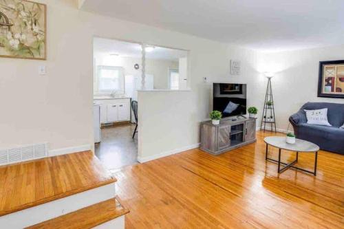 Amazing Ranch Mins away from Airprt/RIT/DWTN/UofR in Rochester, USA