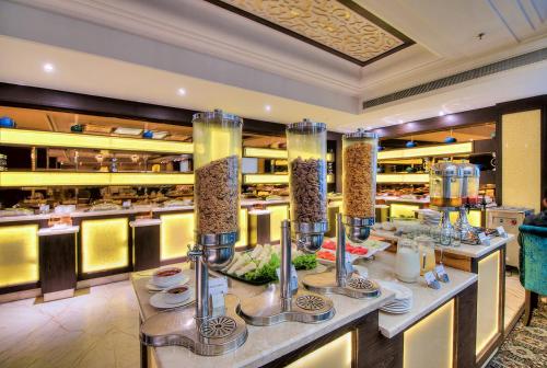 เบสต์ เวสเทิร์น ซัมเมอร์เลีย (Best Western Summerlea) in ชลันธระ