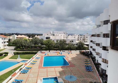  Casa de Viseu - CORAL T1, Ferienwohnung in Albufeira