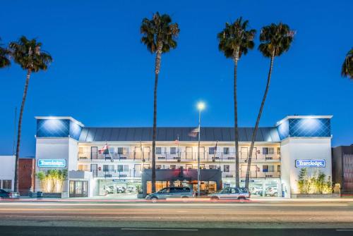 Travelodge by Wyndham Culver City