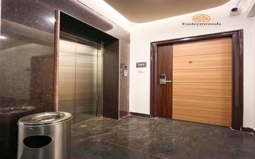 Easternwoods Hotels - Nagavara Lake